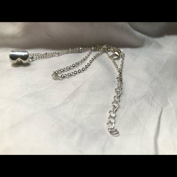 Silvertone 2 chain heart bracelet 8 1/2 in + 2 in. - Picture 6 of 7